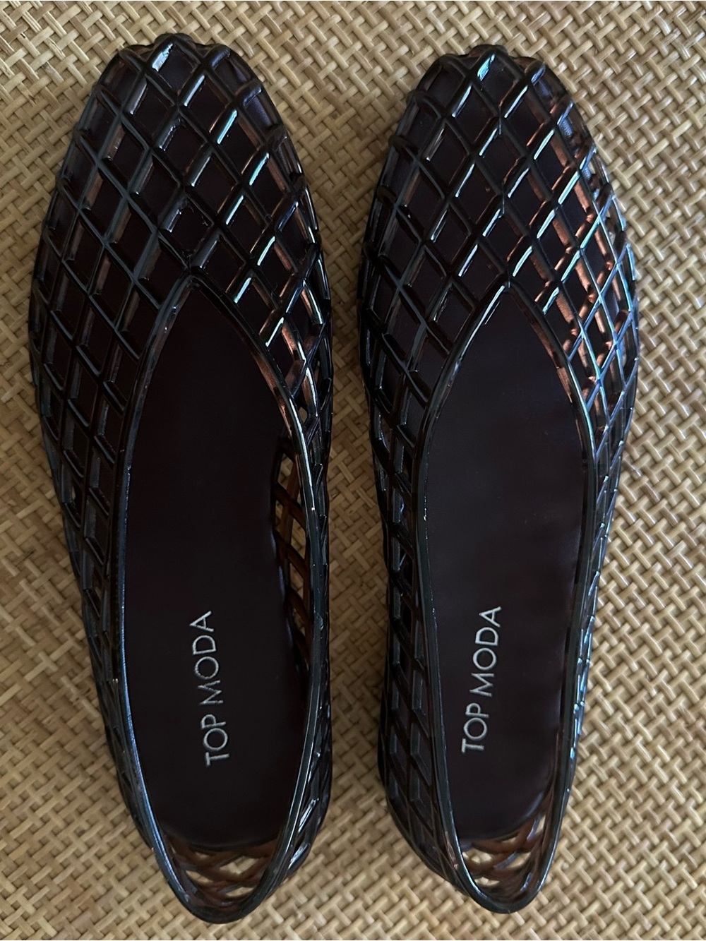 TOP Moda Dark Brown Patent Lattice Ballet Flats Jellies
